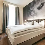 Отель Adaastra Boutique 3*