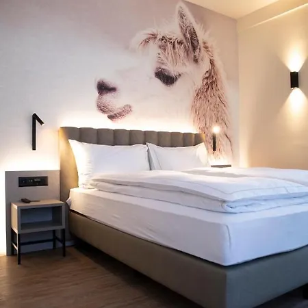 Adaastra Boutique 3* Brigue