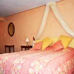 Adaastra Boutique