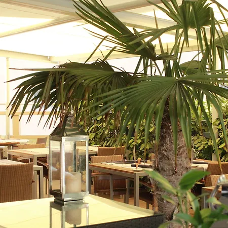 Adaastra Boutique 3* Brigue